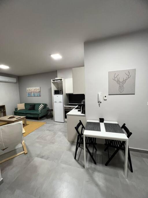 Othonos 10 Str. Apartment. Trikala  Luaran gambar