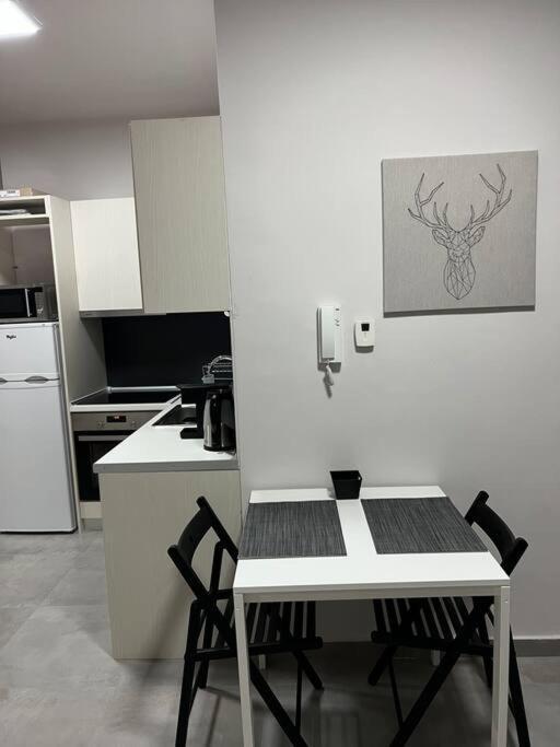 Othonos 10 Str. Apartment. Trikala  Luaran gambar